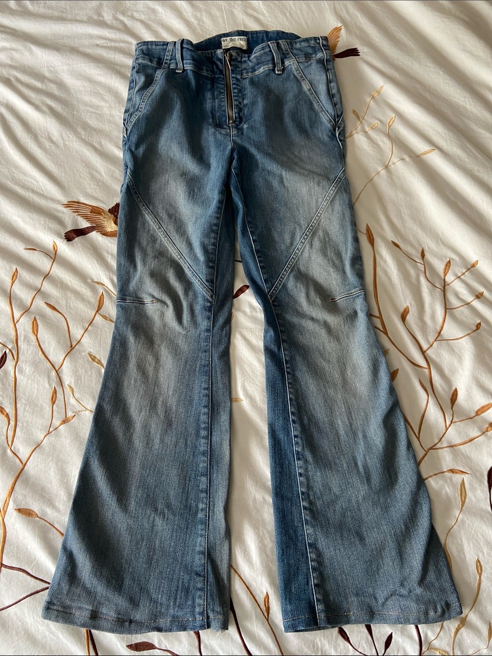 We the Free High Rise Flare Light Jeans 31 GUC